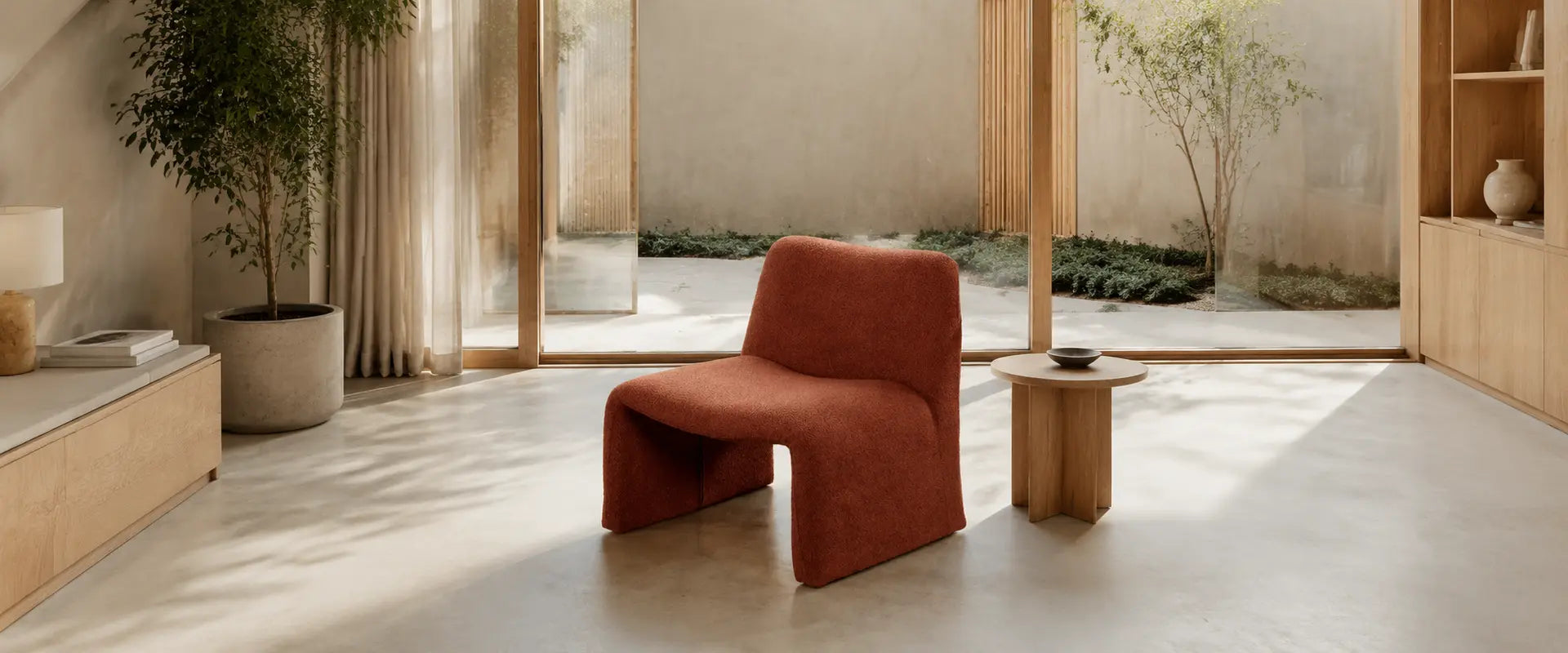 Accent & Swivel Chairs