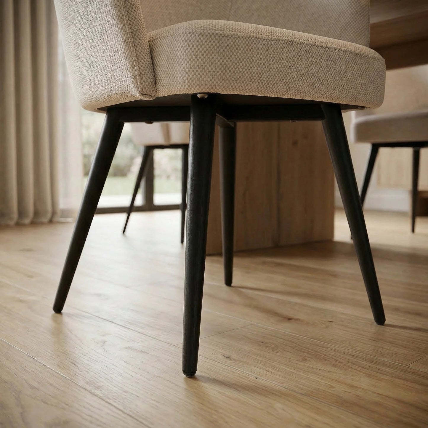Matzo Dining Chair