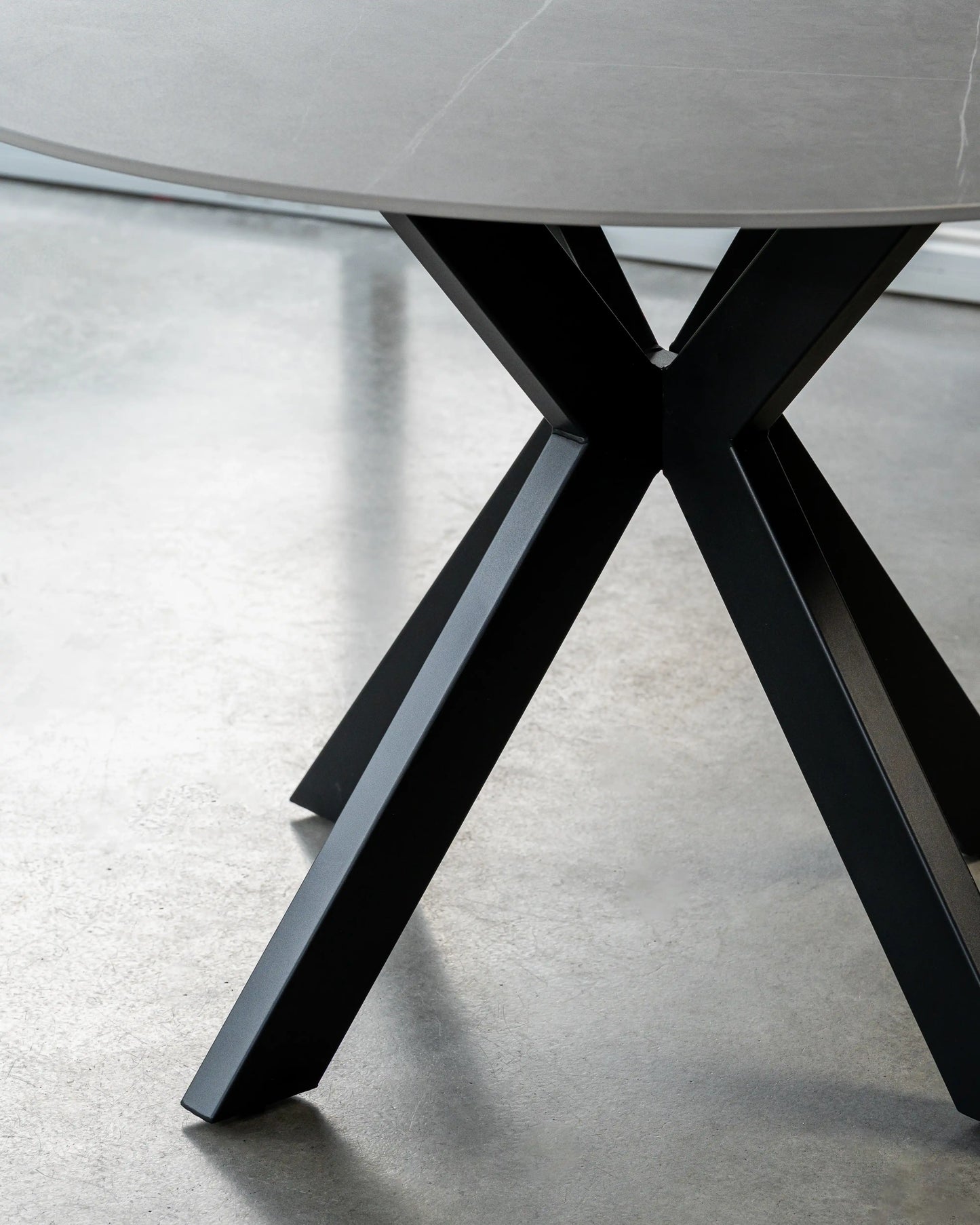 Venice Ceramic Round Dining Table