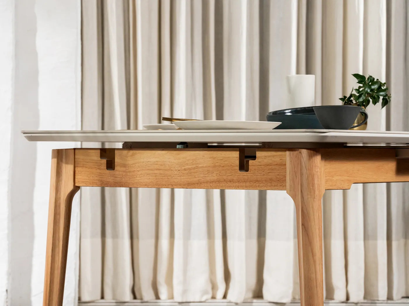 Norway Ceramic Extension Dining Table